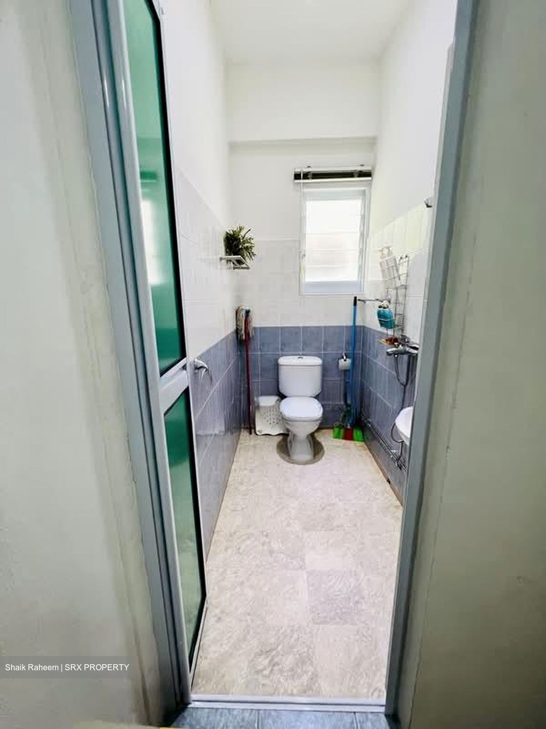 Jalan Elok (D9), Terrace #563770721